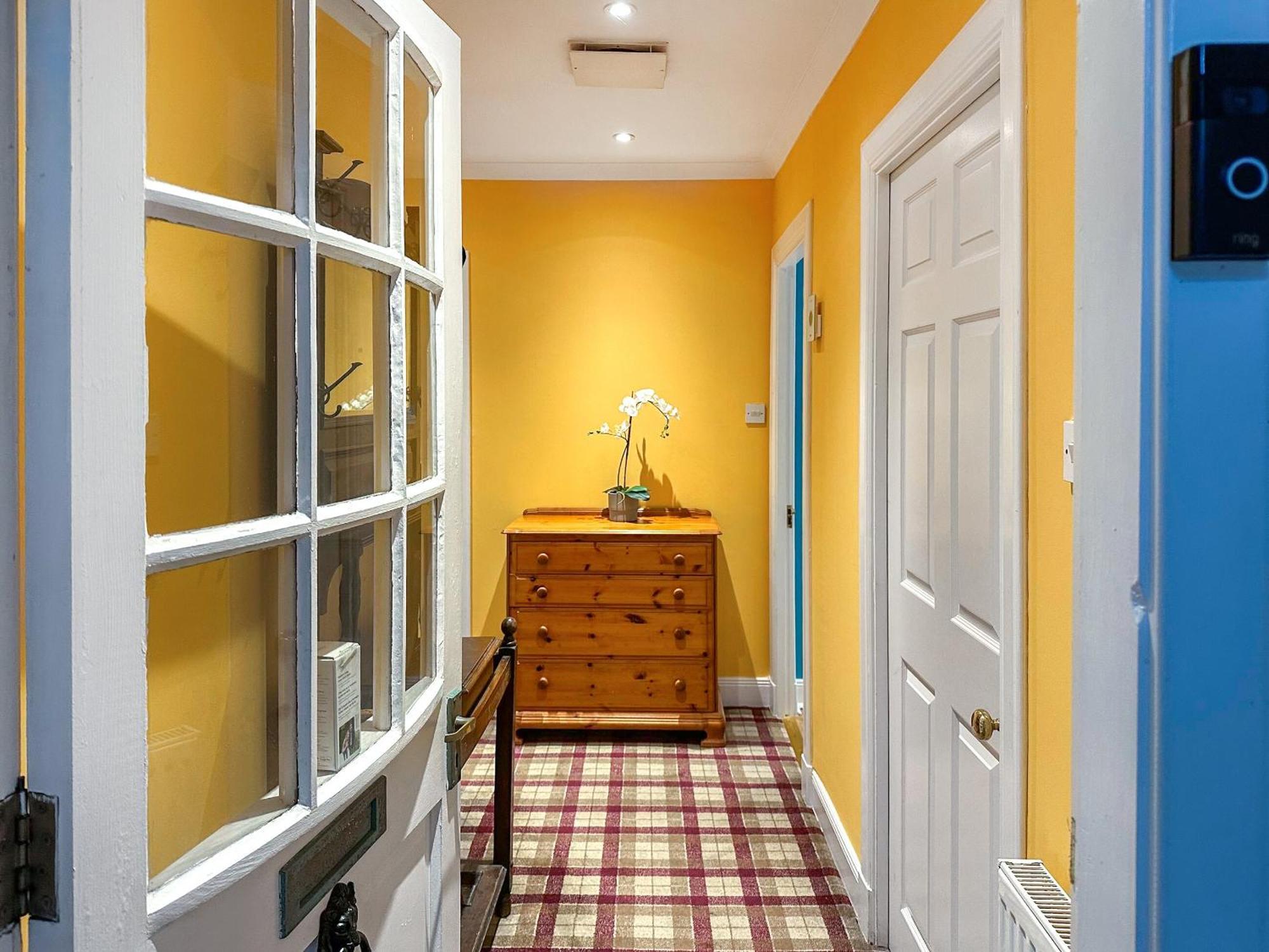 Glen Mhor Villa กลีเนลก์ ภายนอก รูปภาพ